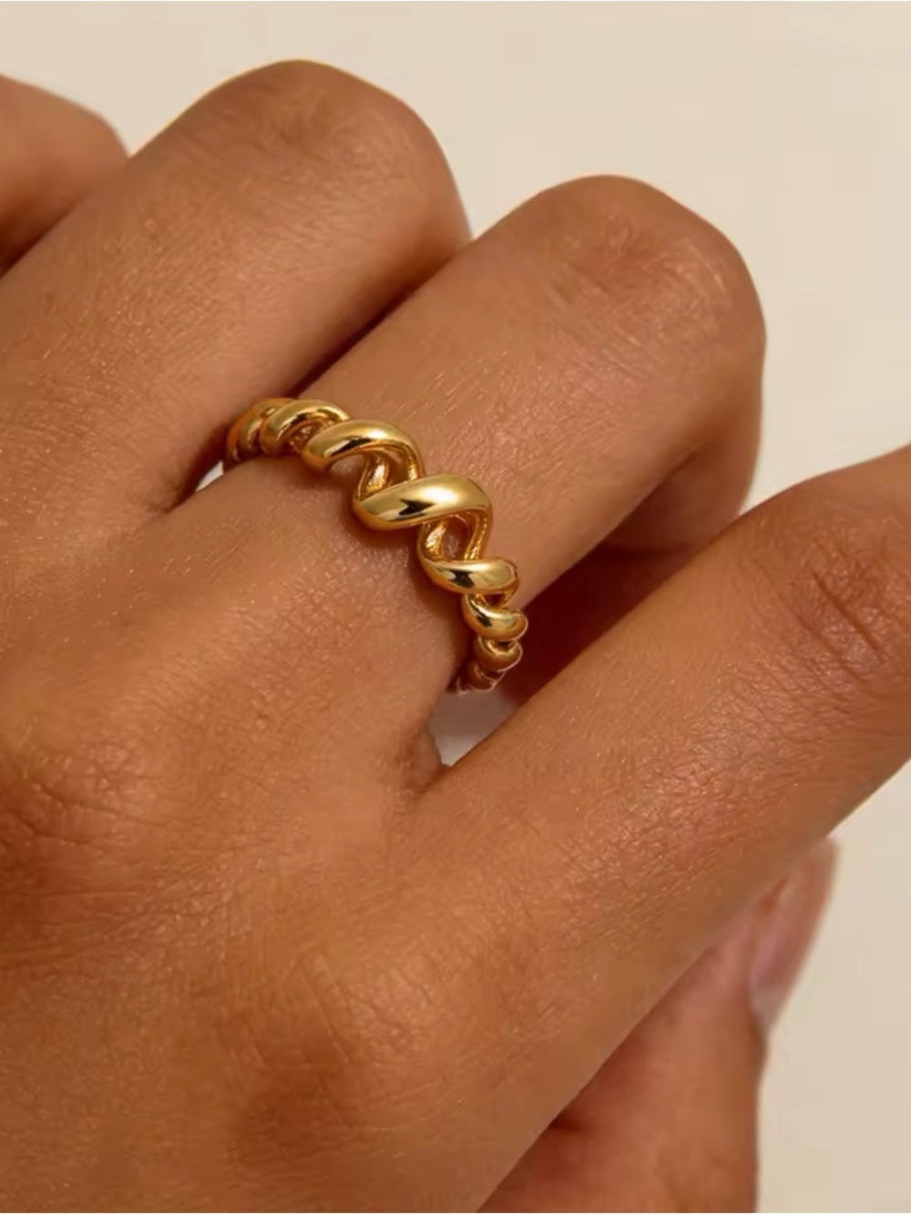 Fashion Jewelry Gold Twisted Rope Ring